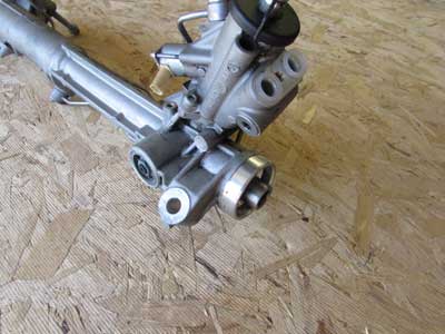 BMW Steering Rack and Pinion Assembly 32106788651 F01 F10 F12 5, 6, 7 Series6